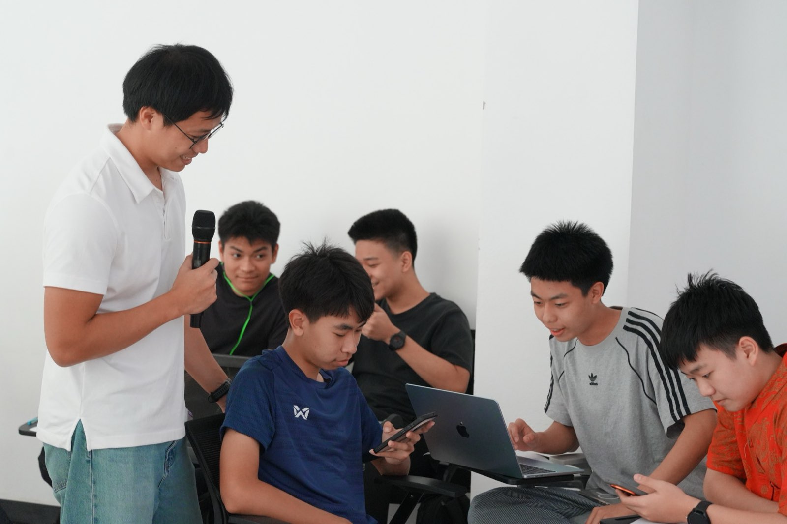 วิชา เปิดโลกการลงทุน Bitcoin: From Zero to One (2/2568) — Class 15 โต้วาที ครั้งที่ 2